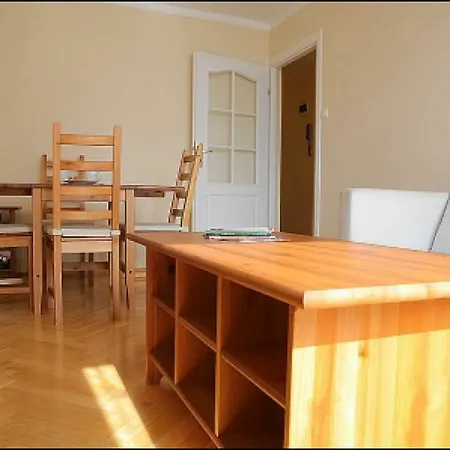 Appartement Hala Mirowska Warschau