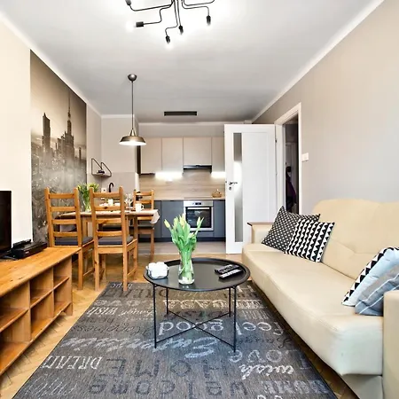 Hala Mirowska * Βαρσοβία