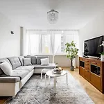 Apartmán Hala Mirowska *