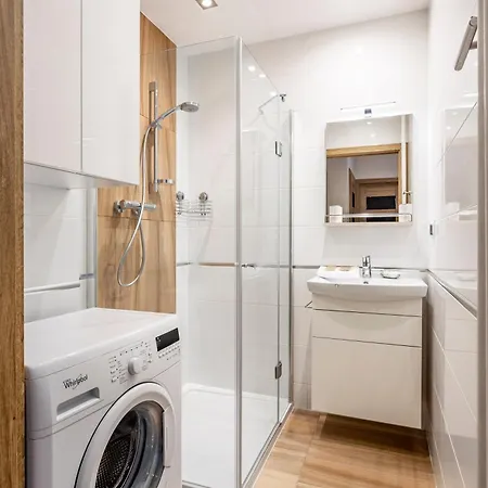 Apartment Hala Mirowska