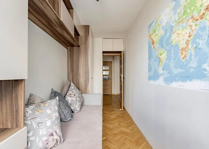 Hala Mirowska * Varşova